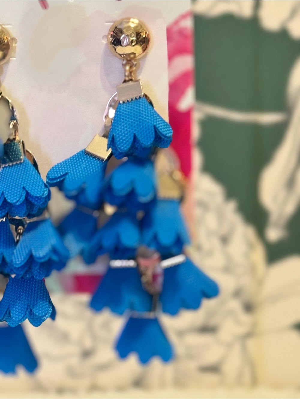 Lilly Pulitzer Blue Dangle Earrings NWT & Lilly Dustbag! - Picture 3 of 5